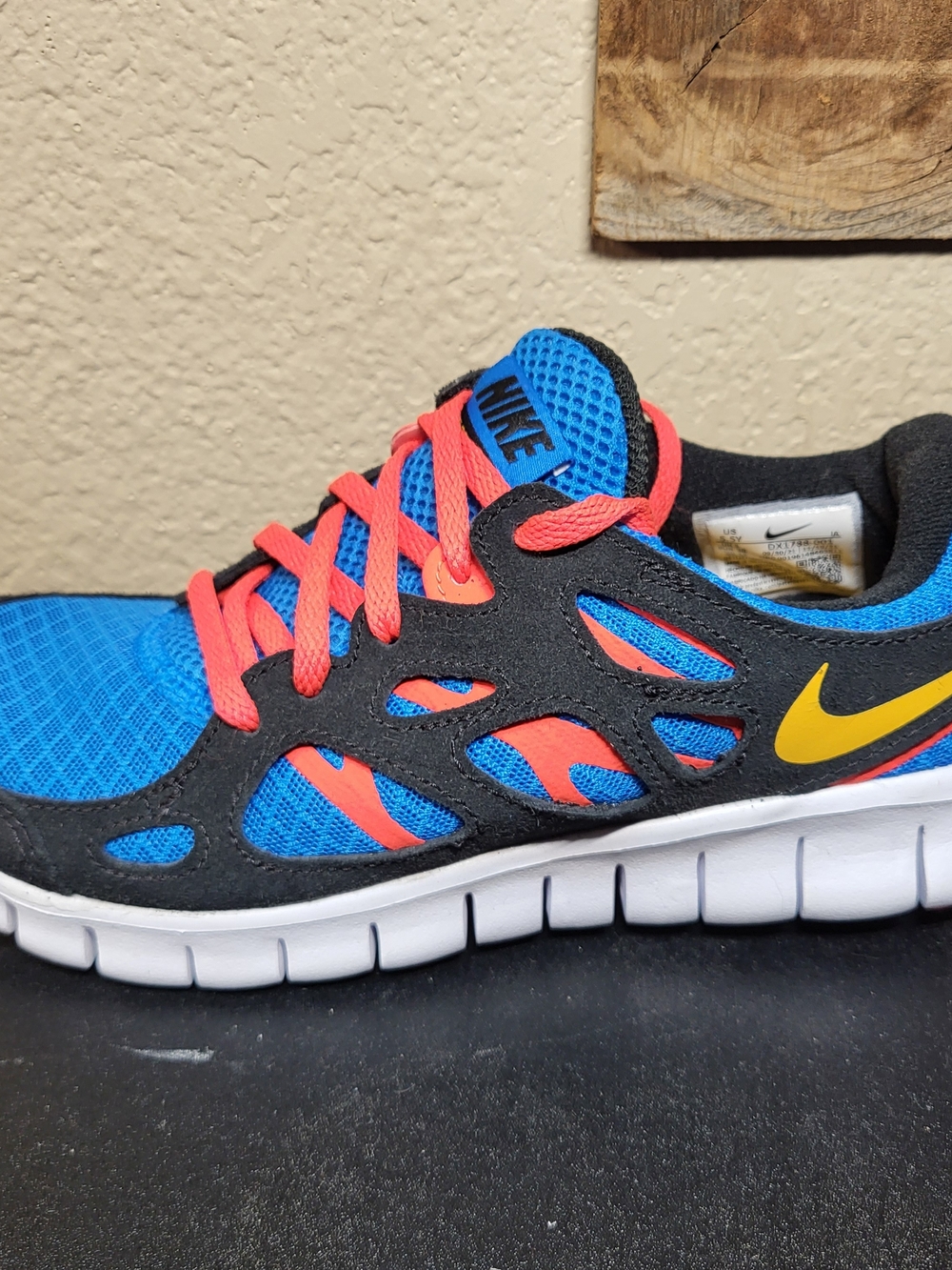 *NEW* Nike Free RN 2 GS Blue/Black/Red Athletic Shoes Sneakers Size 5.5Y Women 7